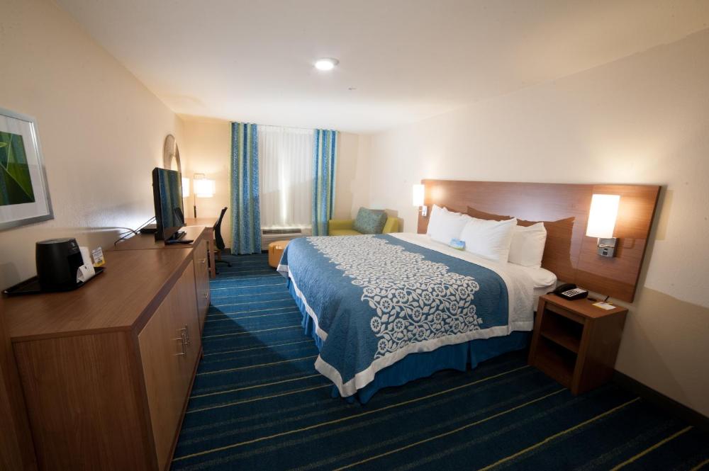King Room - Disability Access/Non-Smoking interior